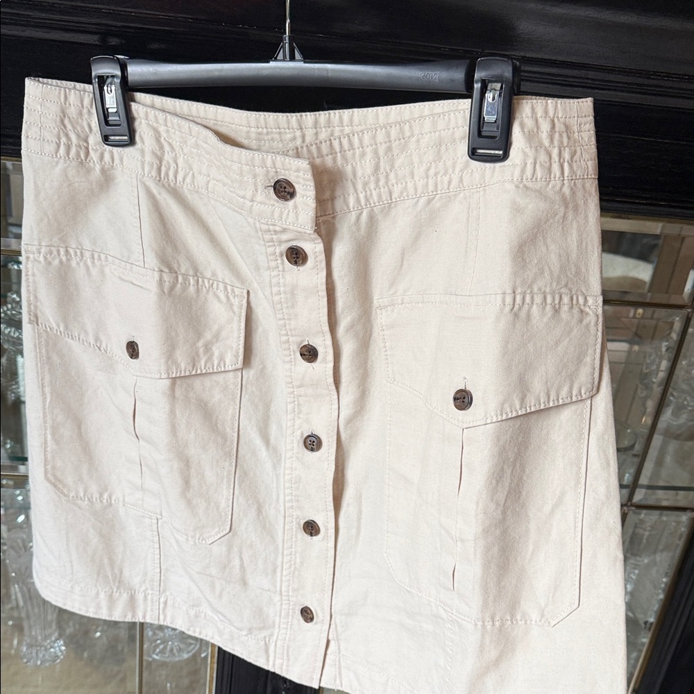 Banana Republic Linen-Blend Cream Skirt